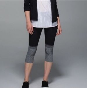 Lululemon Heather Black Seamless Street Cropped Leggings